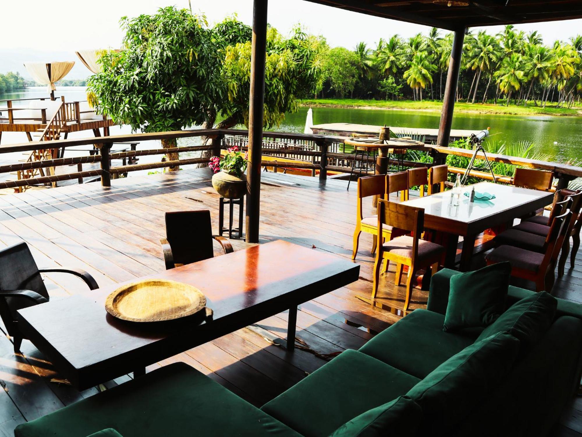 Devi Kampot Resort At Phum Kampot Extérieur photo