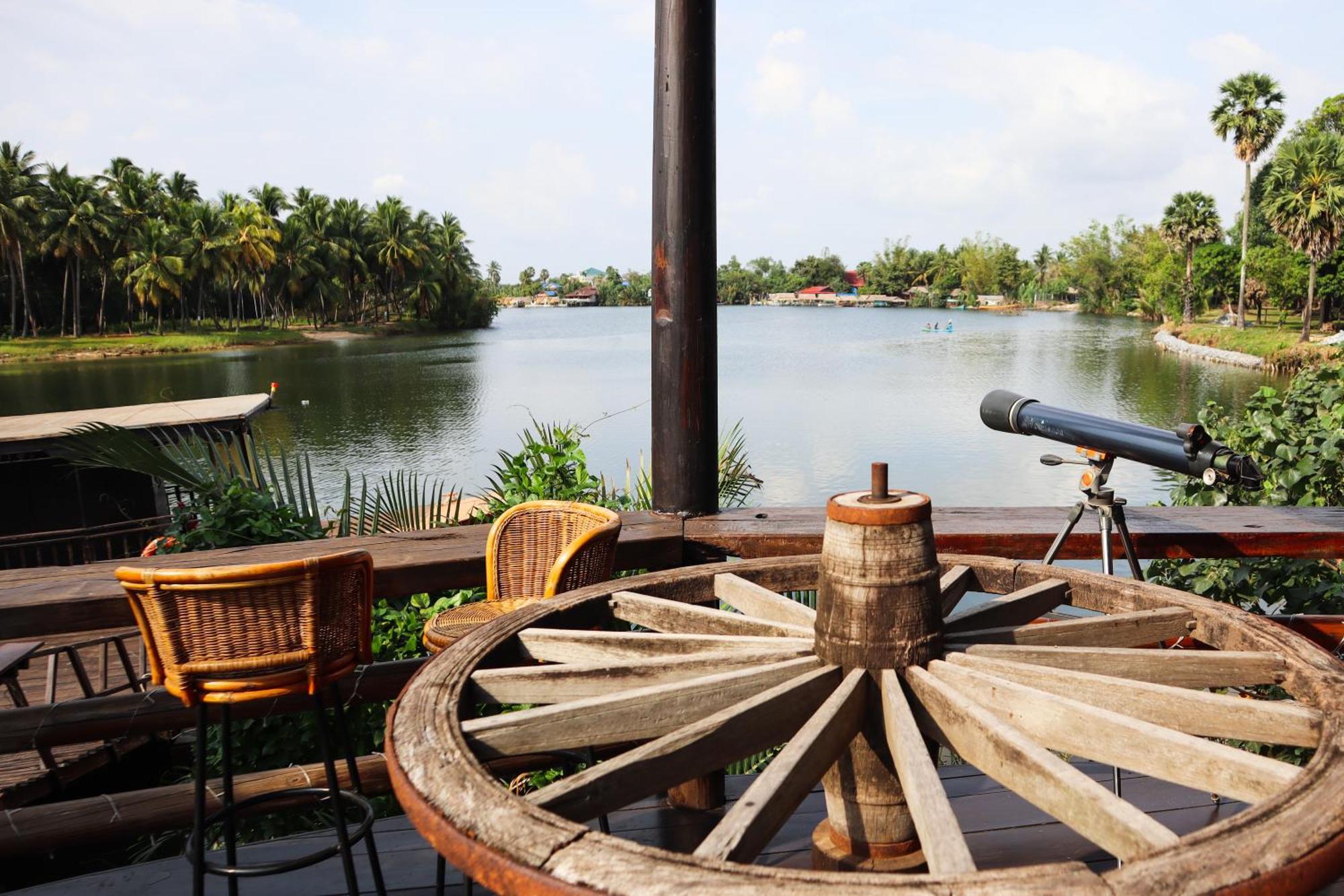 Devi Kampot Resort At Phum Kampot Chambre photo